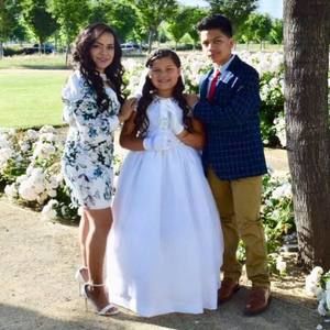 Meet your Posher, Lily